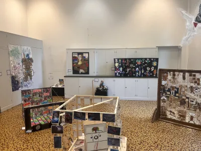 Exposition "Scotché(s) !"